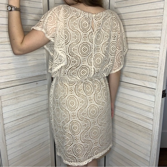 Emma & Michele Neutral Cream Cut Out Crochet Drapey Sleeves Mini Dress Like New - Picture 7 of 10